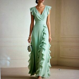 Elegant Green Ruffle Maxi Dress